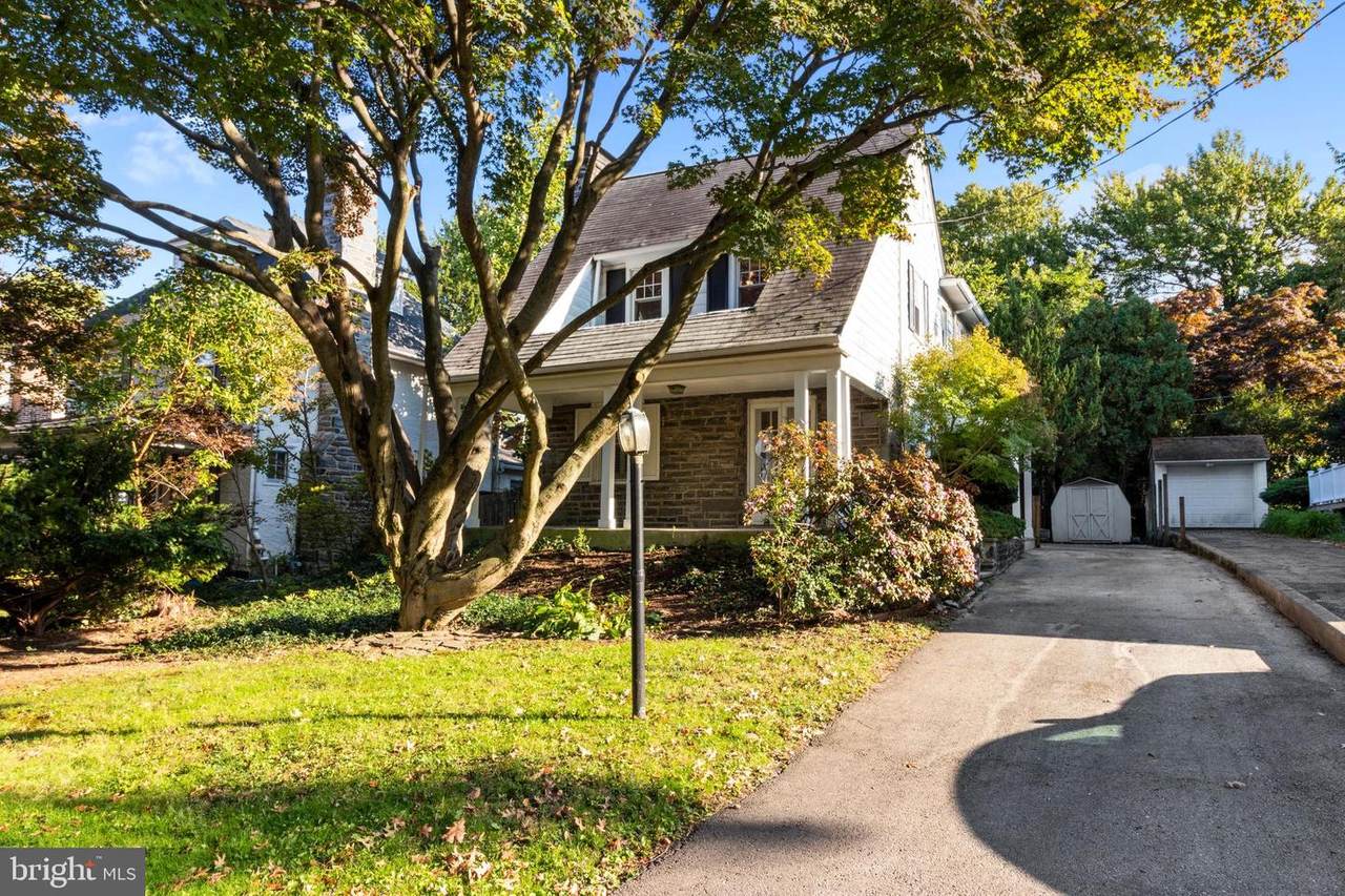 70 Academy Road - Photo 1