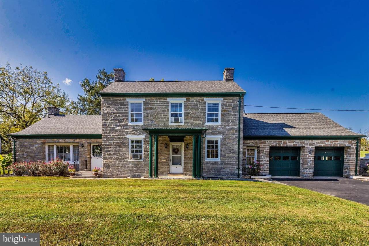 8534 Willowbrook Road - Photo 1
