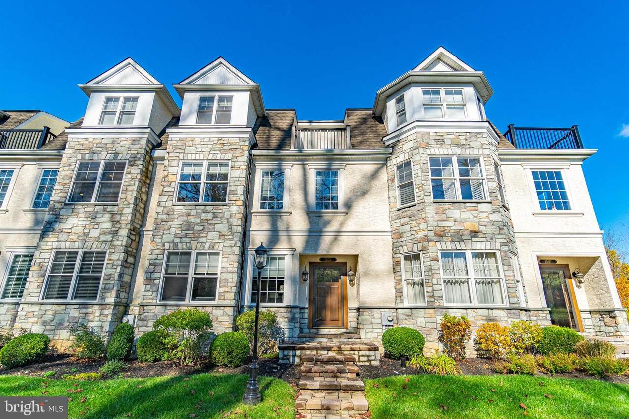 1505 Links Drive - Photo 1