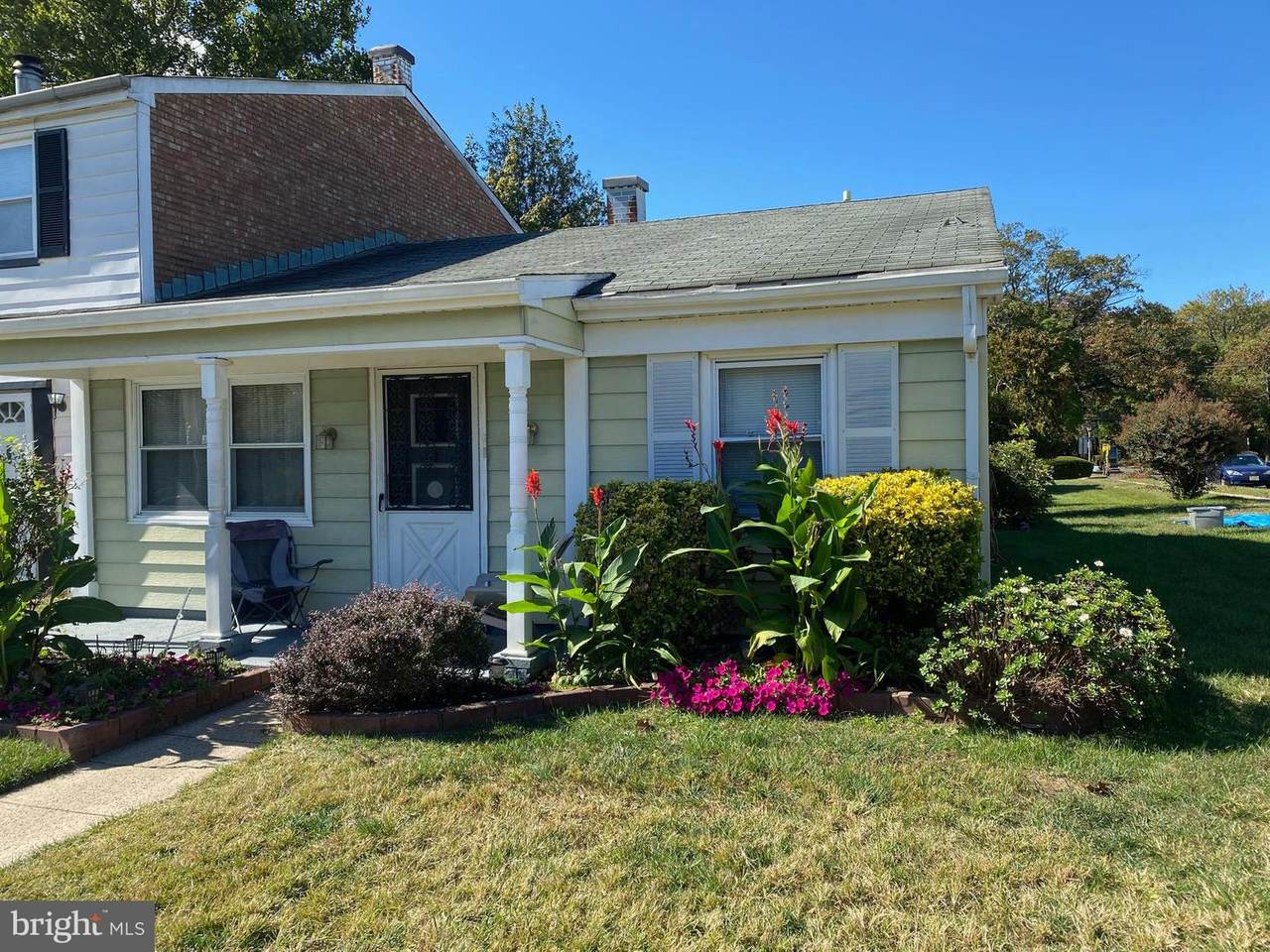 52 Raeburn Lane - Photo 1