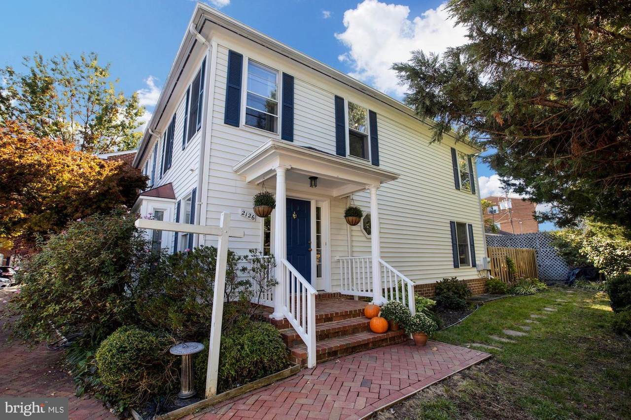 2126 Tazewell Court - Photo 1