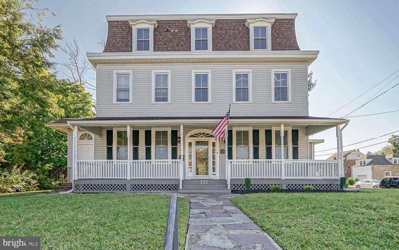 351 Broadway - Photo 1