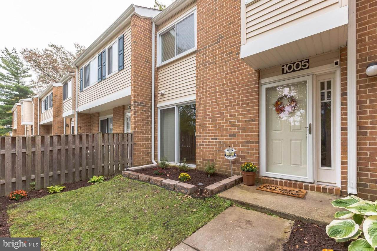 1005 Ashriver Court - Photo 1