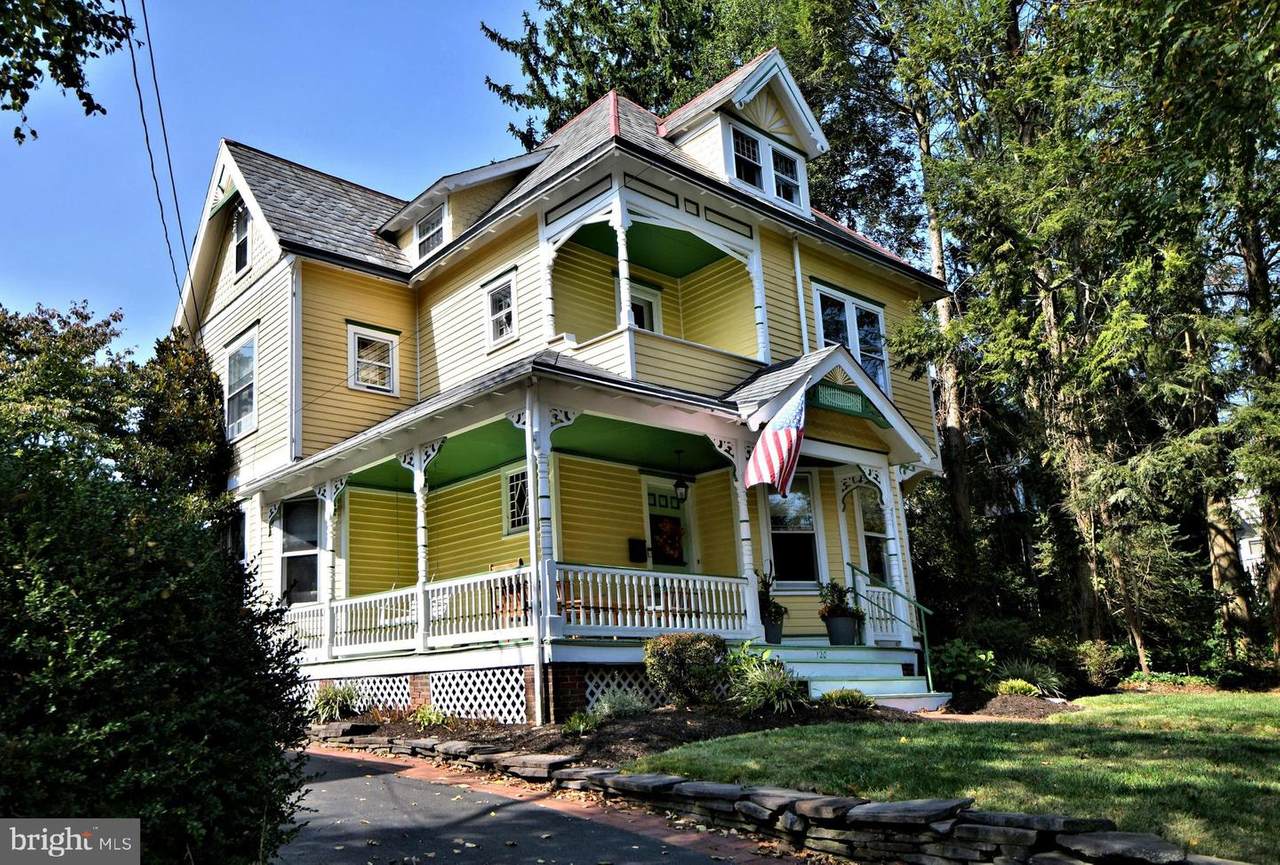 120 Lincoln Avenue - Photo 1