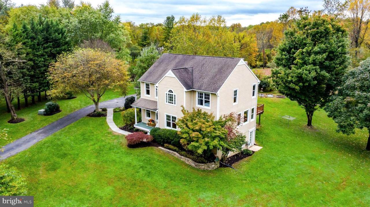 1664 Woodstock Road - Photo 1