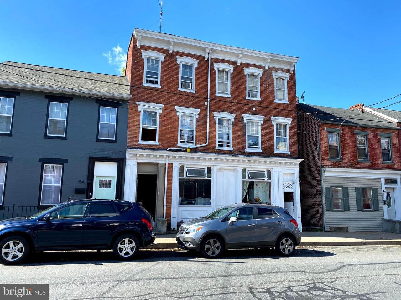 150-152 4TH Street - Photo 1