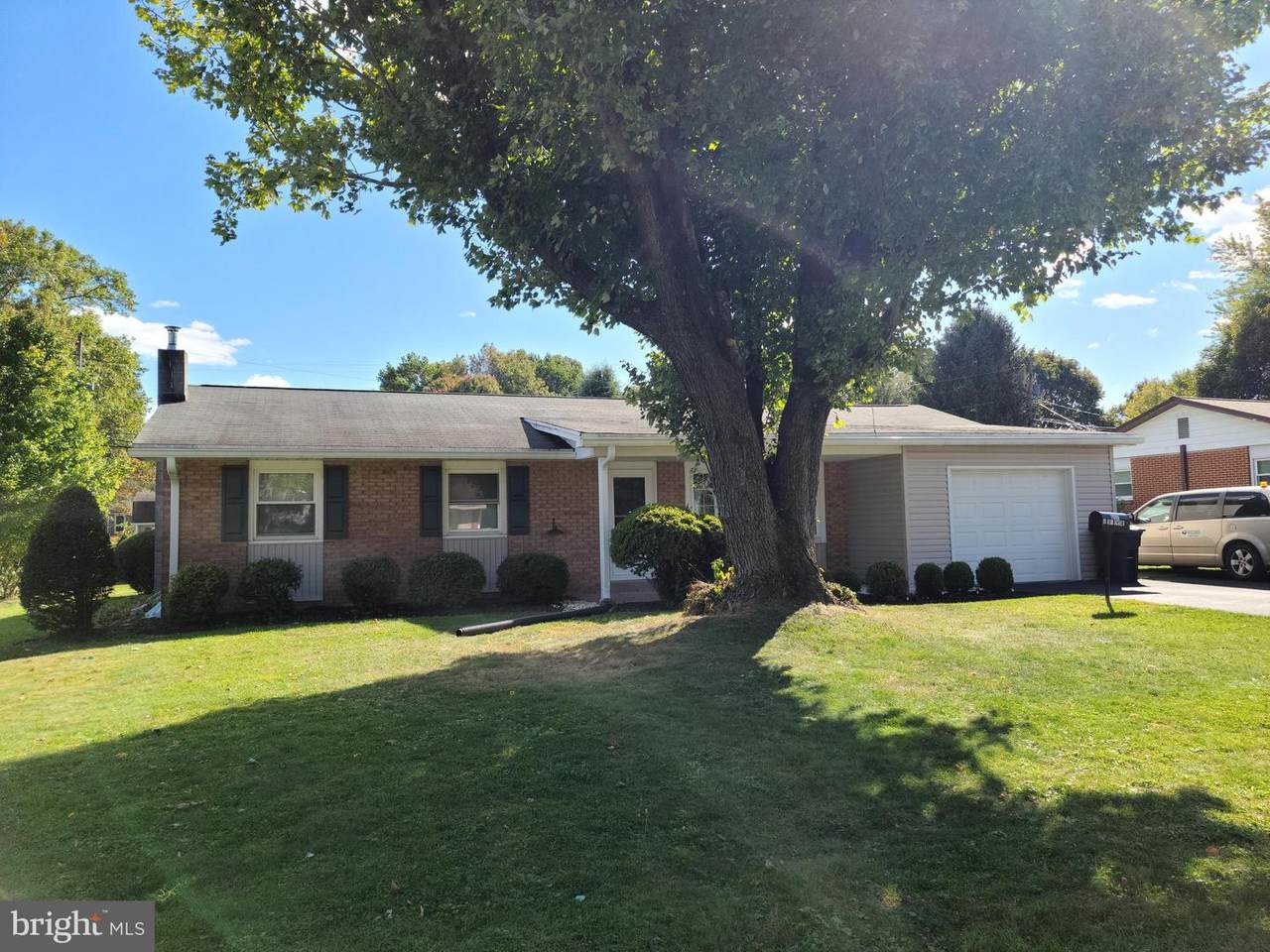 111 Kim Acres Drive - Photo 1