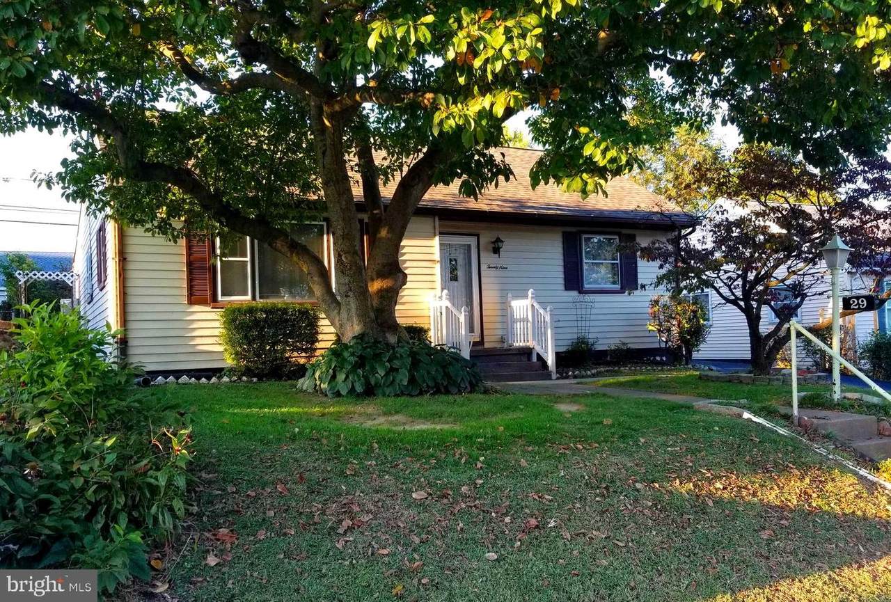29 Gail Road - Photo 1