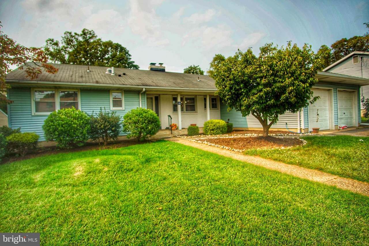 120 Gropp Avenue - Photo 1