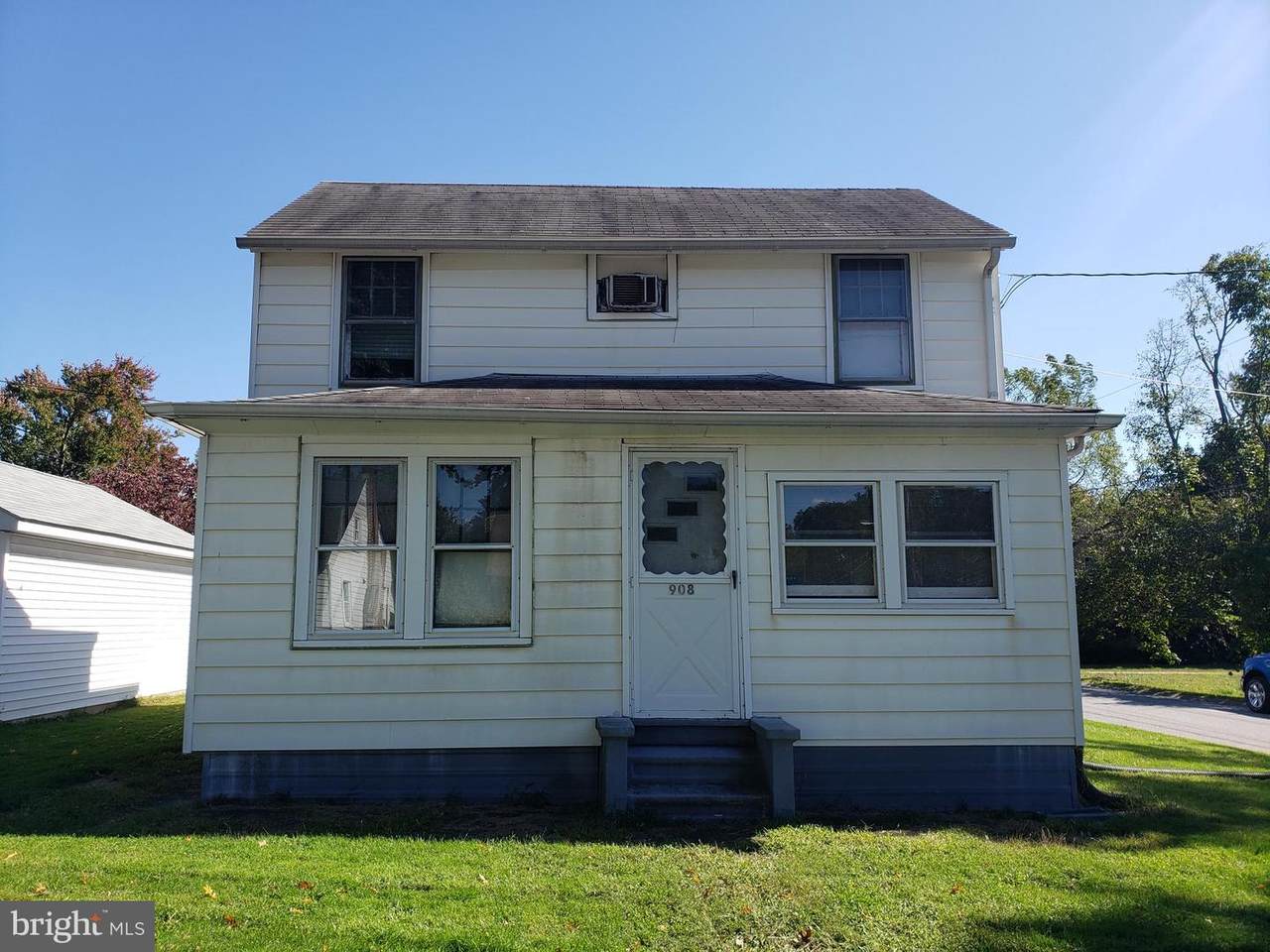 908 Central Avenue - Photo 1