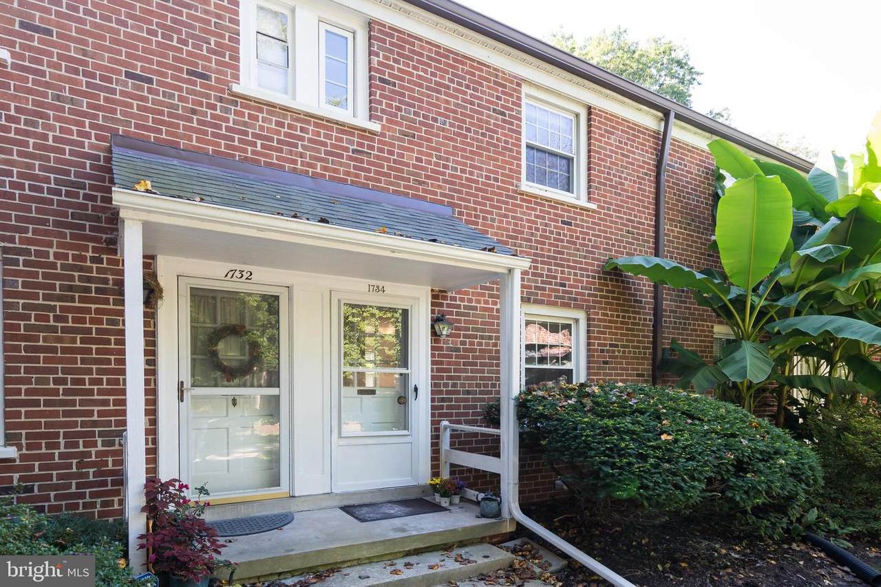 1734 East West Highway - Photo 1