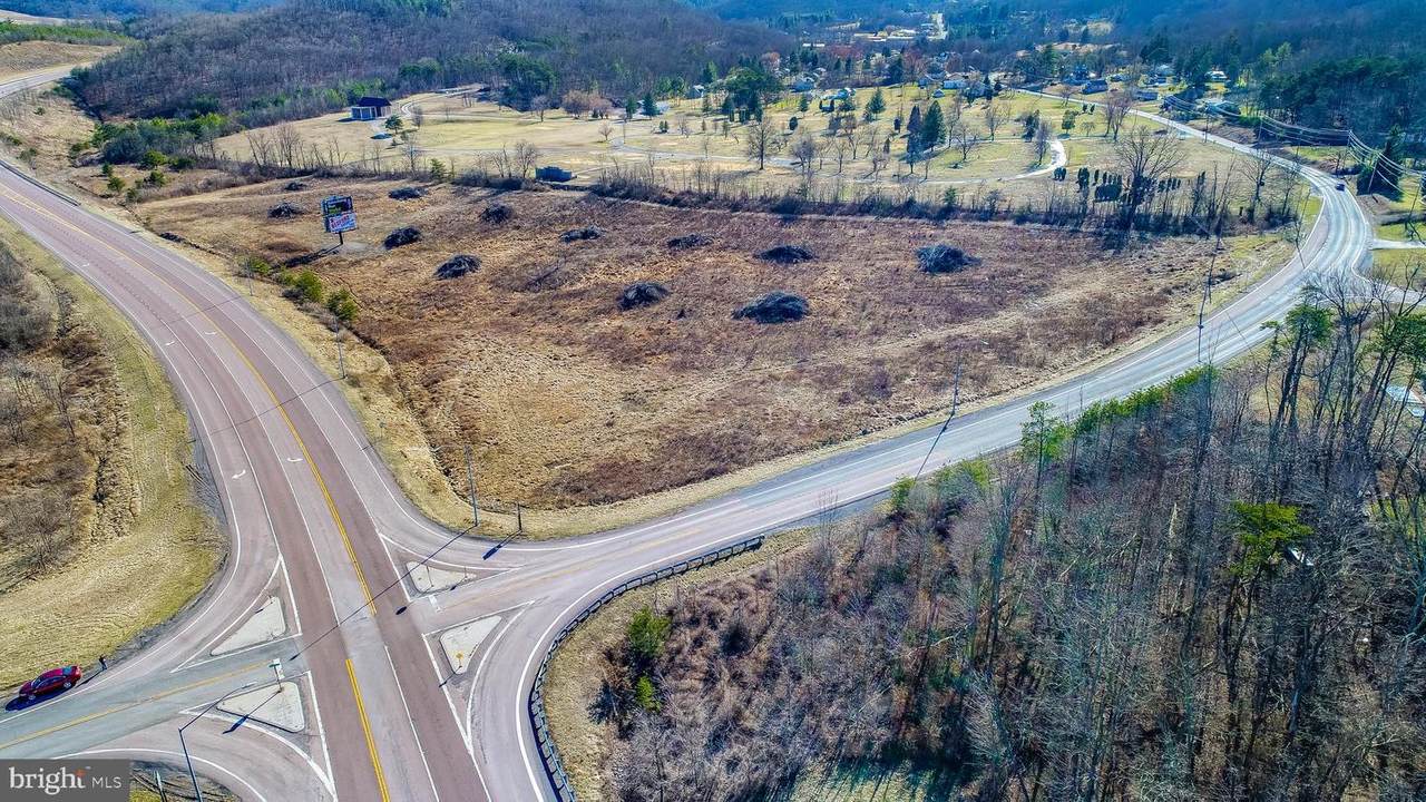 Cnr Us 220 / Bedford Road - Photo 1