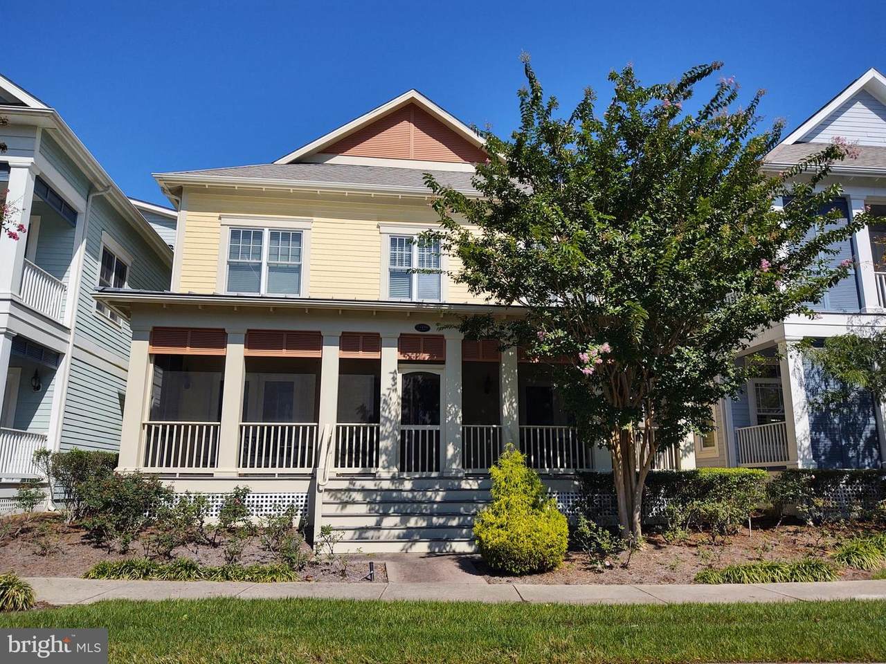 27491 Nicklaus Avenue - Photo 1