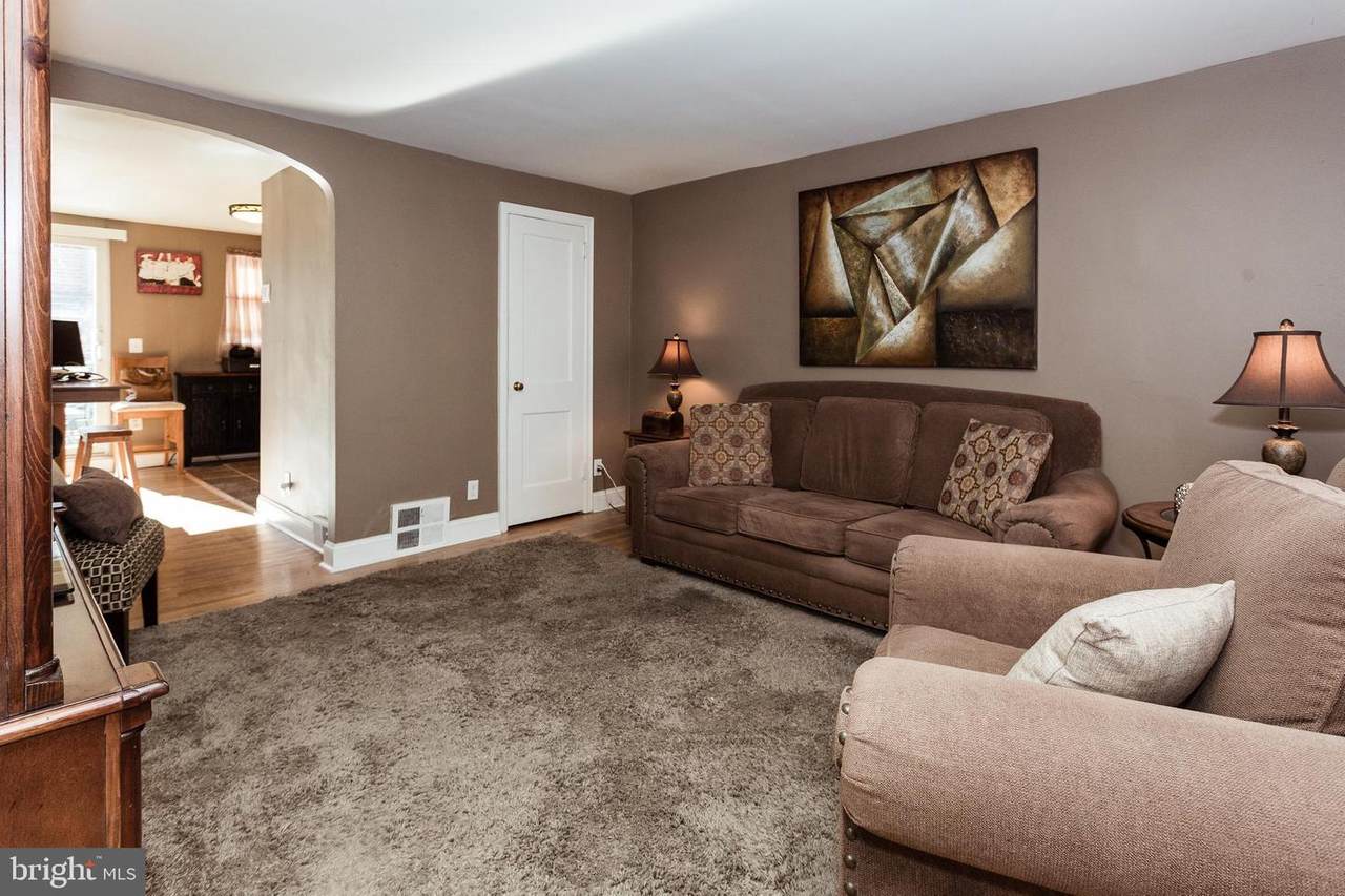 4425 Allen Street - Photo 1