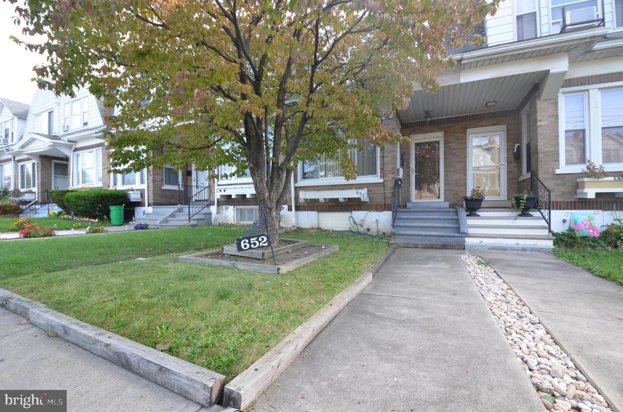 652 Hanover Avenue - Photo 1