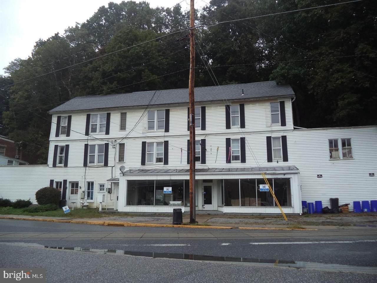 31 Main Street - Photo 1