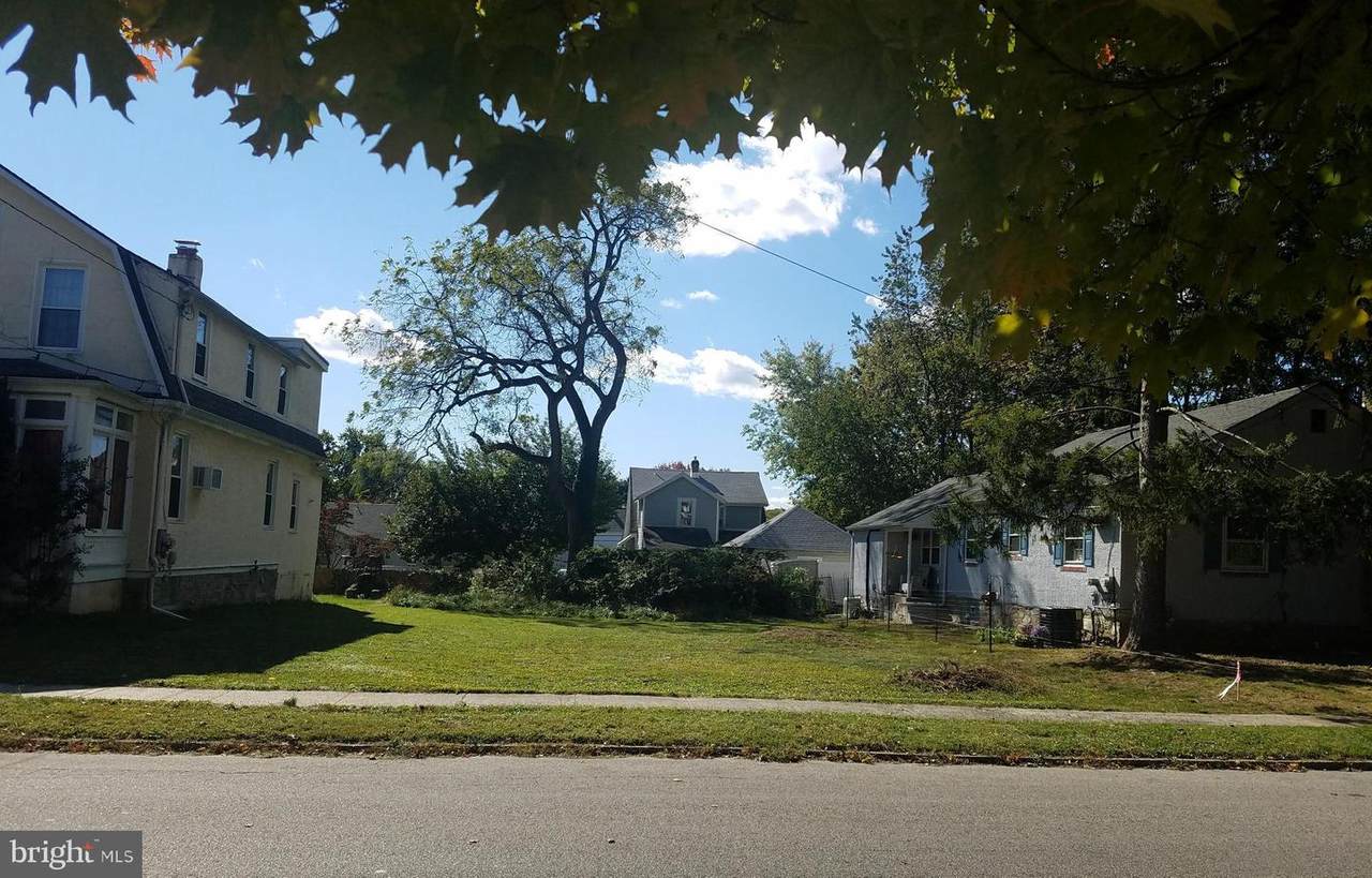 540 Childs Avenue - Photo 1