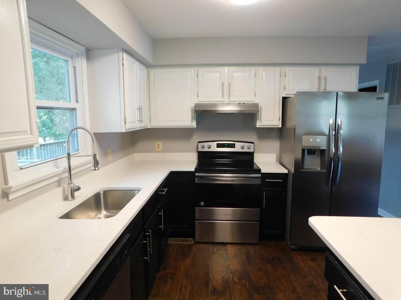 207 Lombardy Drive - Photo 1