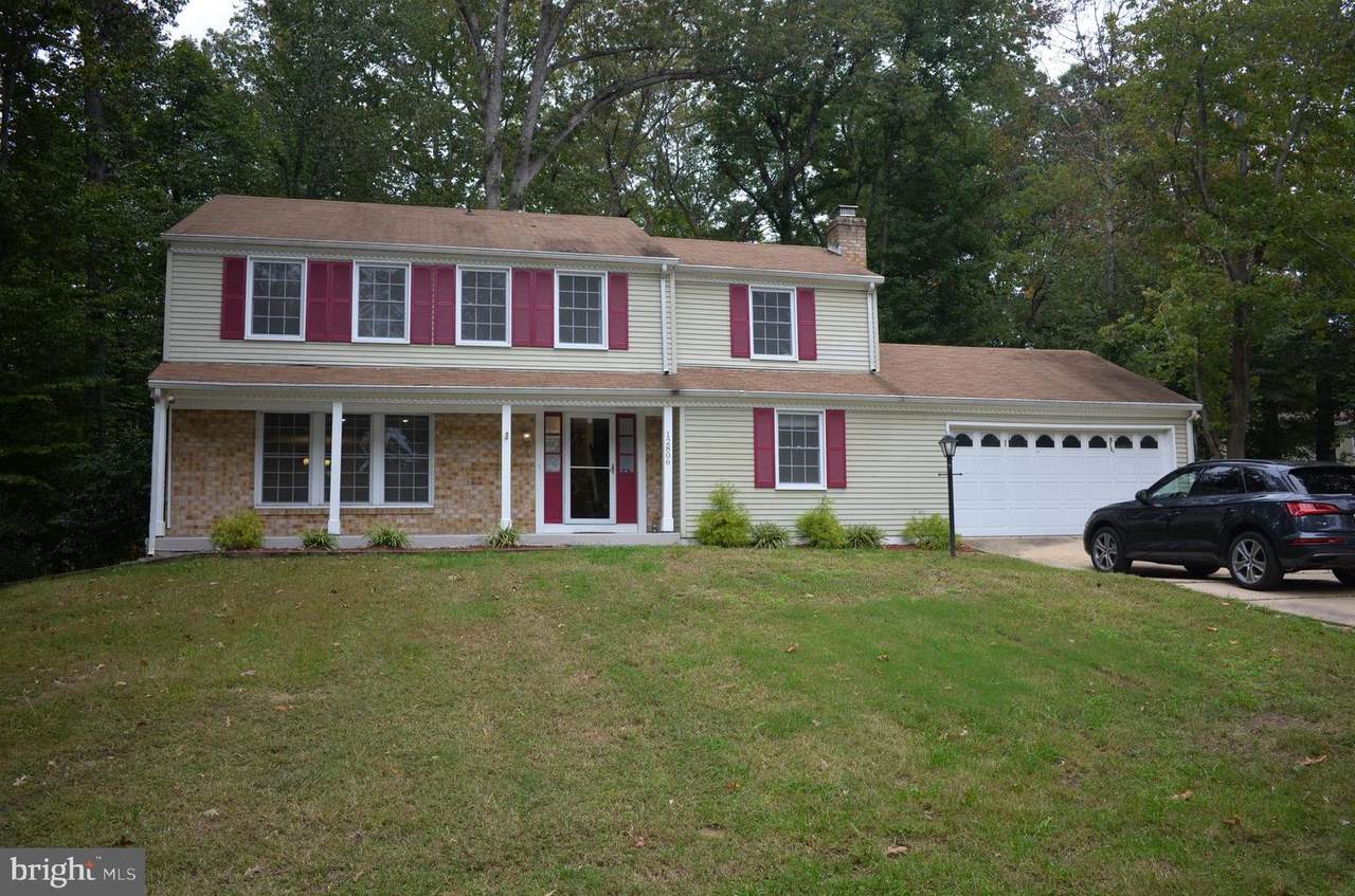 12806 Berwick Circle - Photo 1