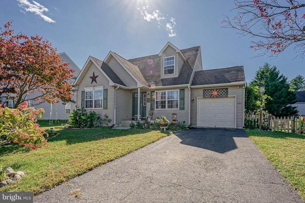 105 Weathervane Drive - Photo 1
