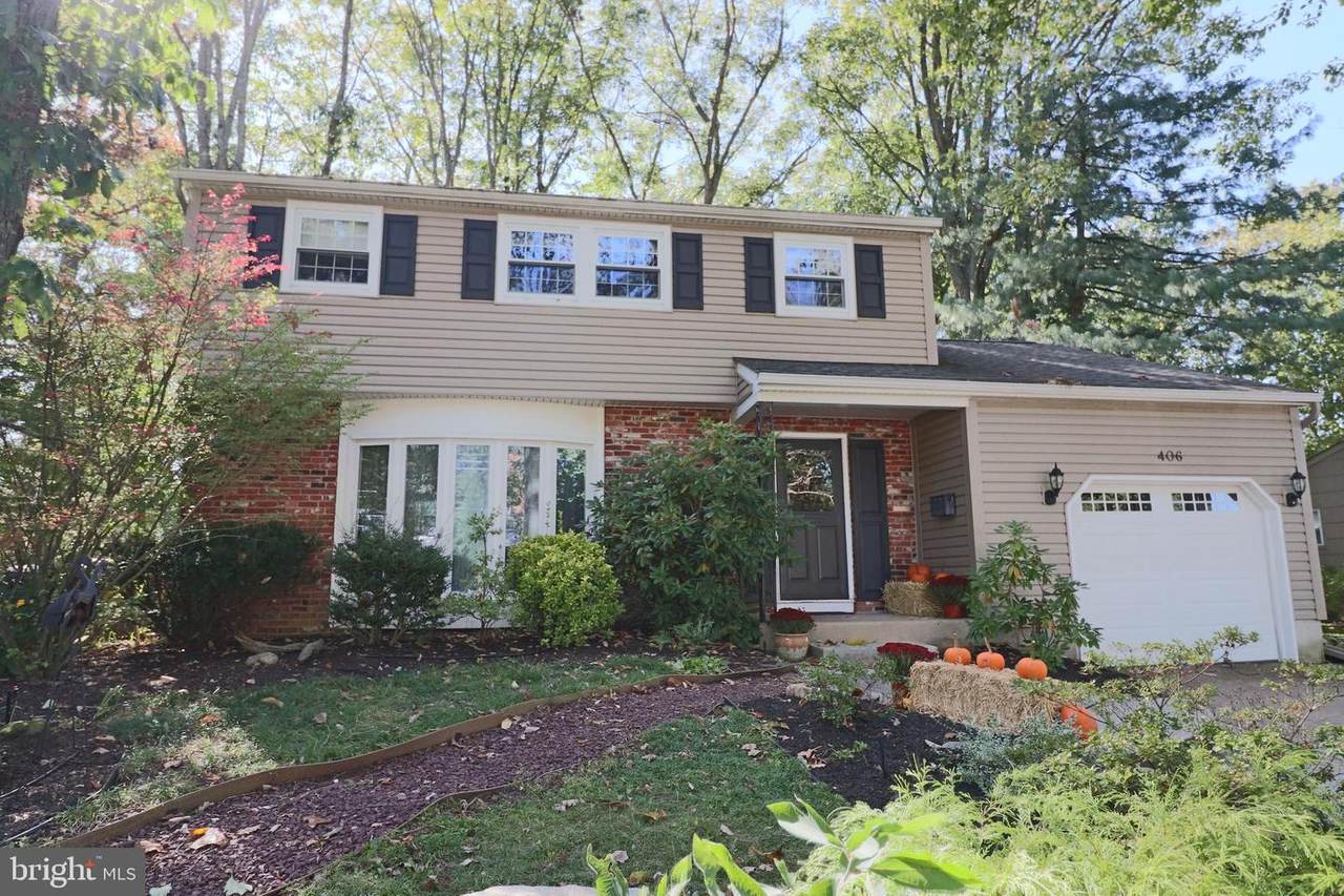 406 Westminster Boulevard - Photo 1