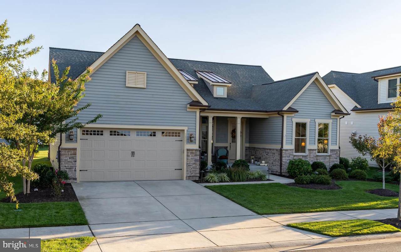 38532 Goldfinch Lane - Photo 1