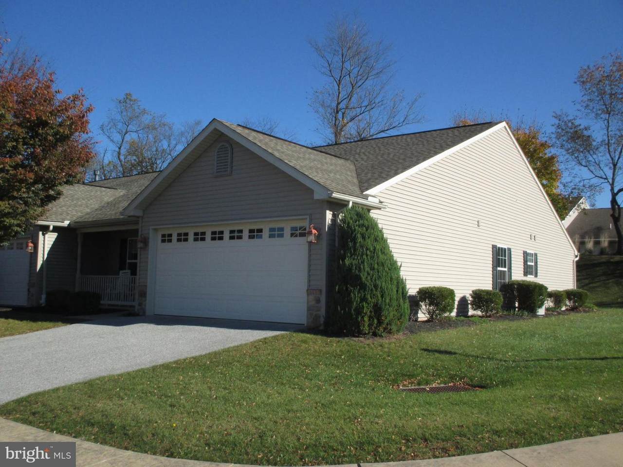 245 Palomino Way - Photo 1