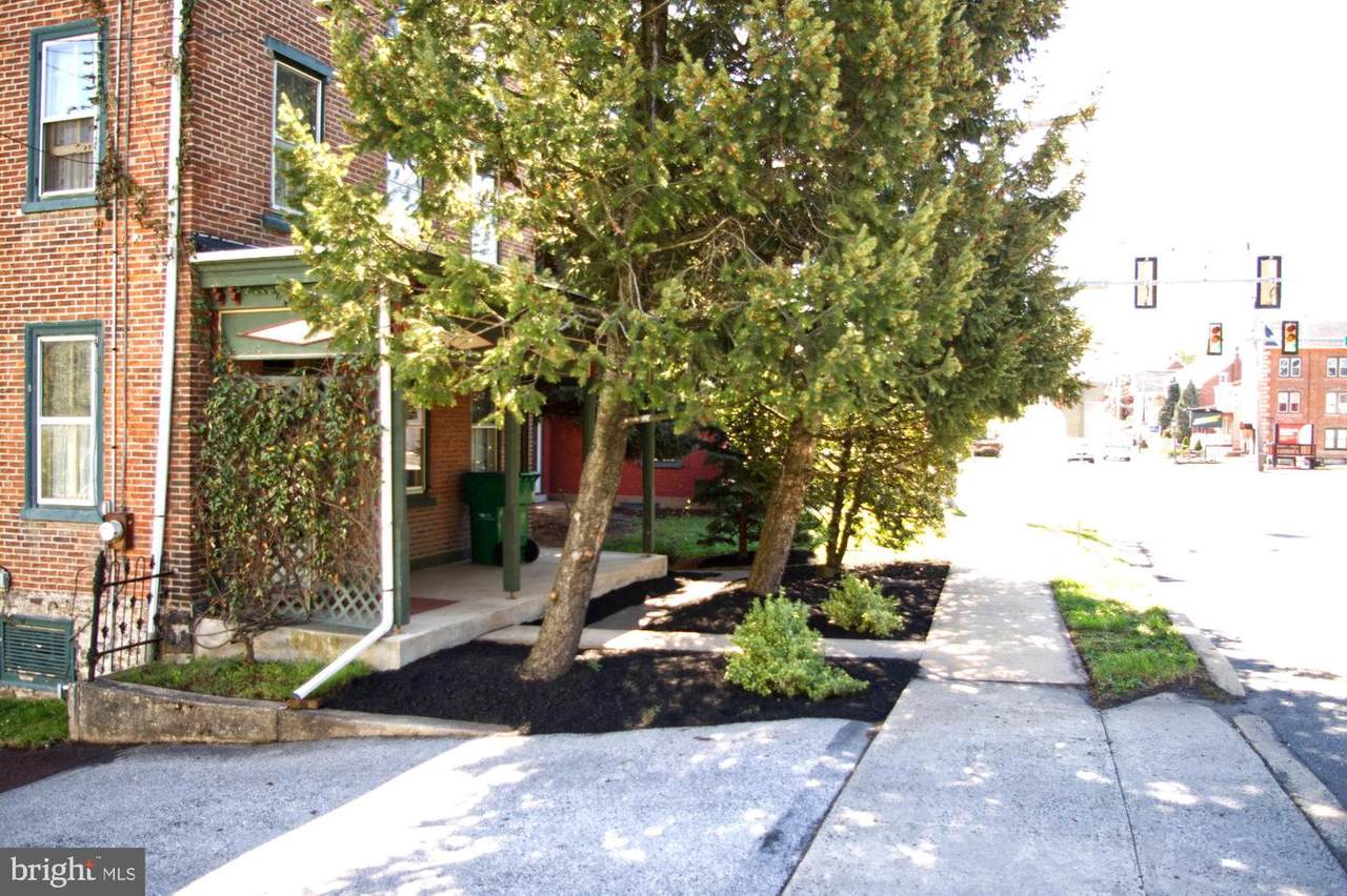 505 Main Street - Photo 1