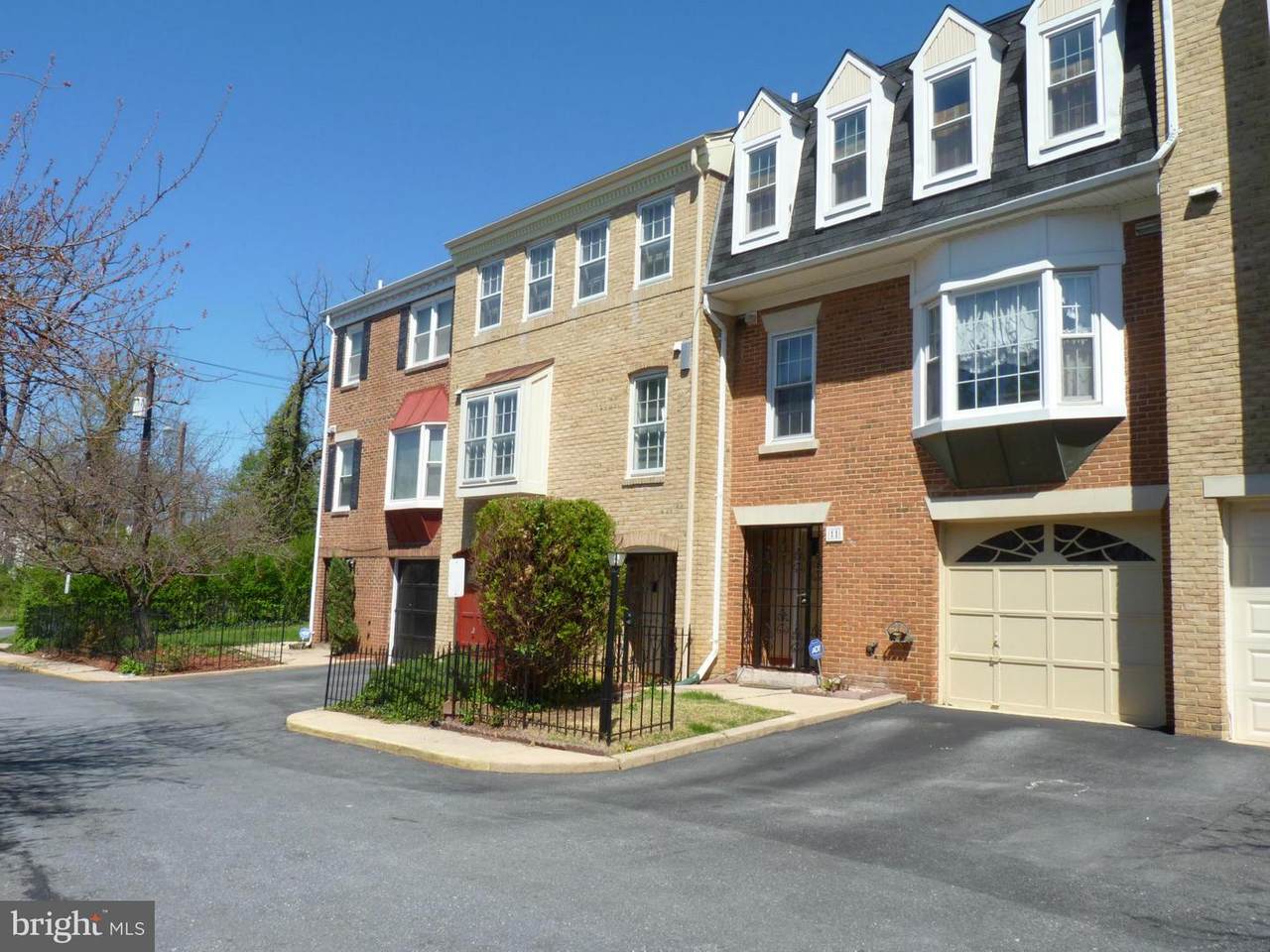 11 Grace Church Court - Photo 1