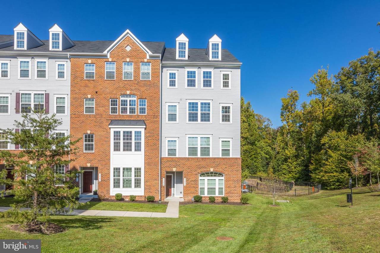 3588 Briarwood Drive - Photo 1