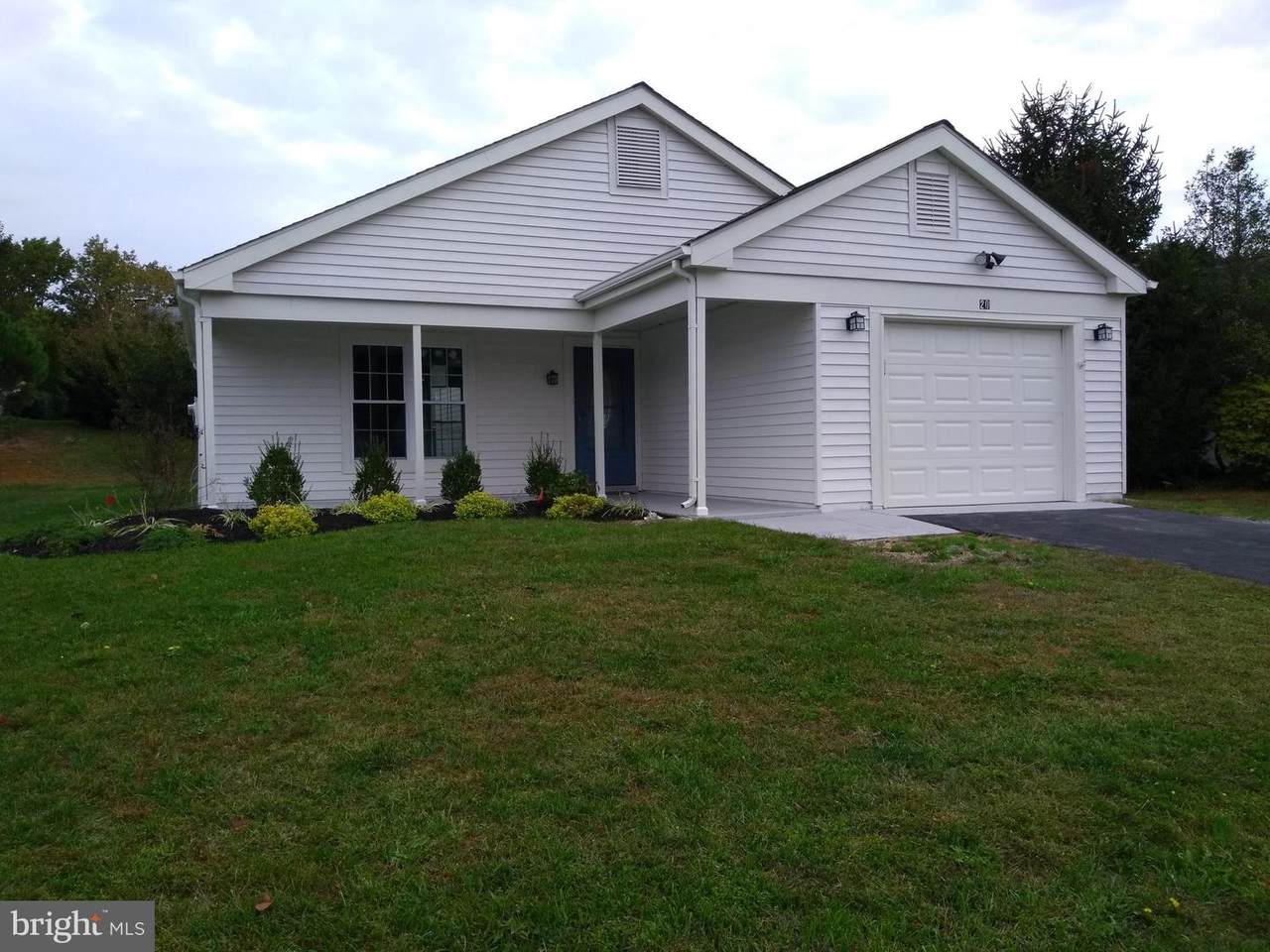 20 Banbury Lane - Photo 1