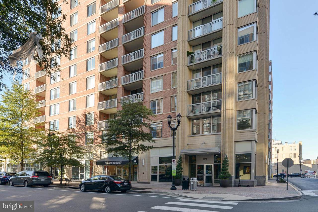 1020 Highland Street - Photo 1