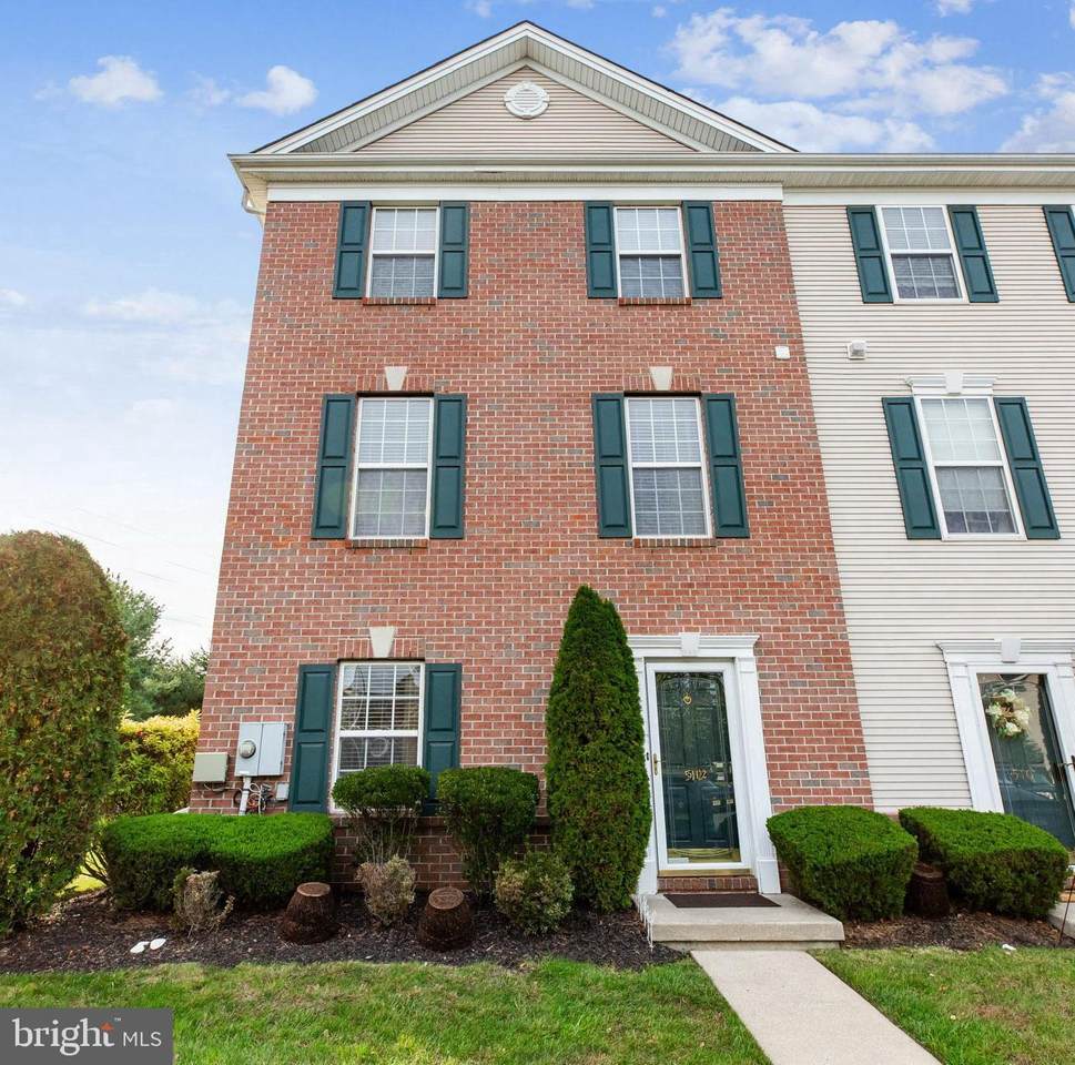 512 Brandywine Drive - Photo 1