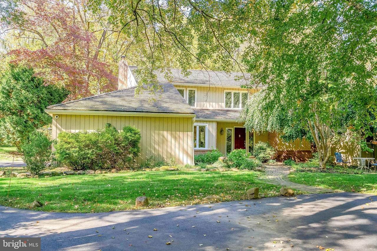1361 Leopard Road - Photo 1
