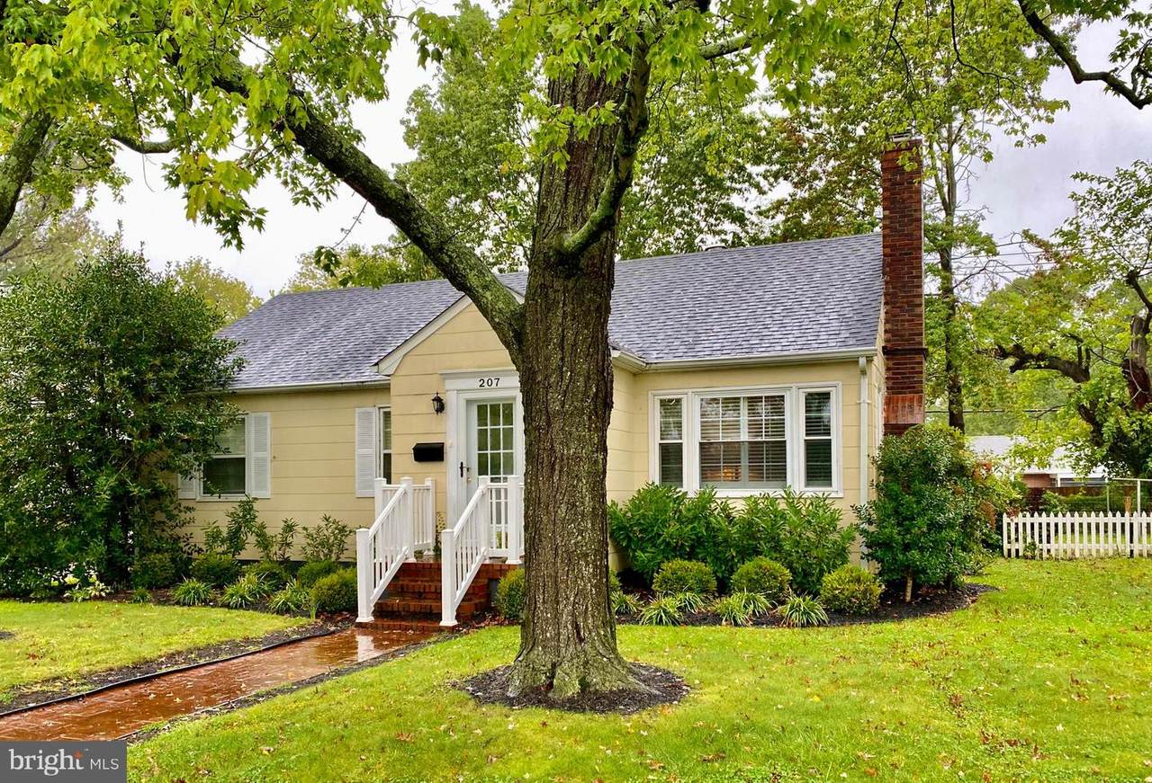 207 Wye Avenue - Photo 1