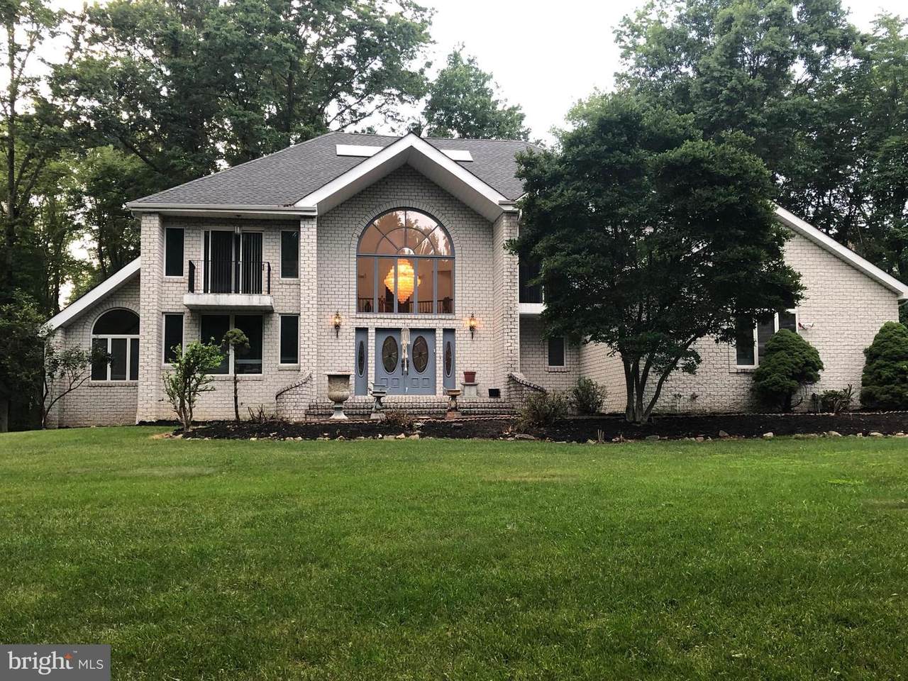 16 Benedek Road - Photo 1