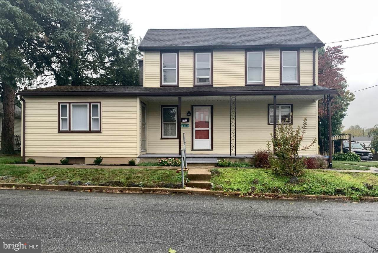 524 Poplar Street - Photo 1
