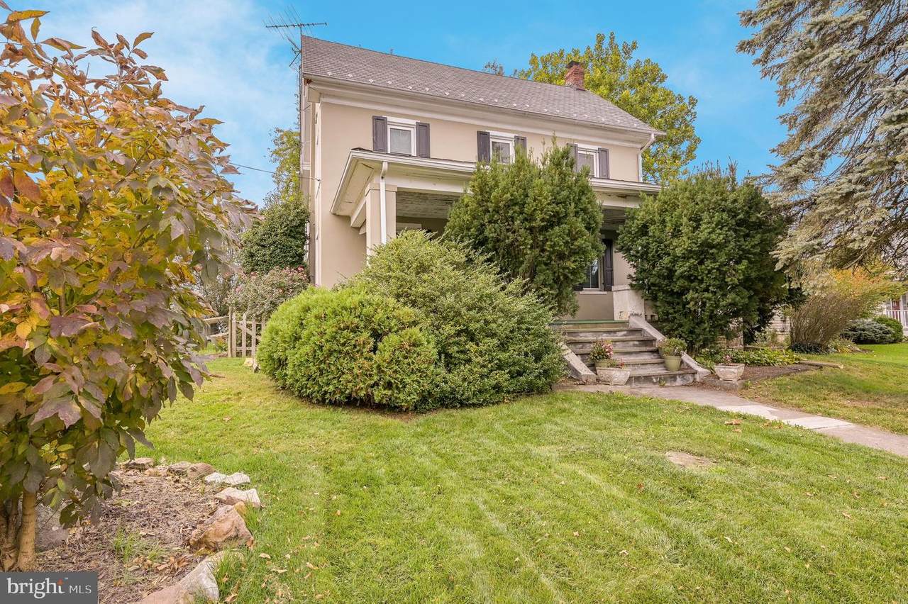 648 Main Street - Photo 1
