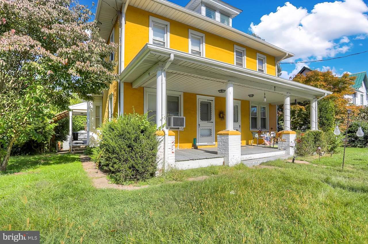 3375 Main Street - Photo 1