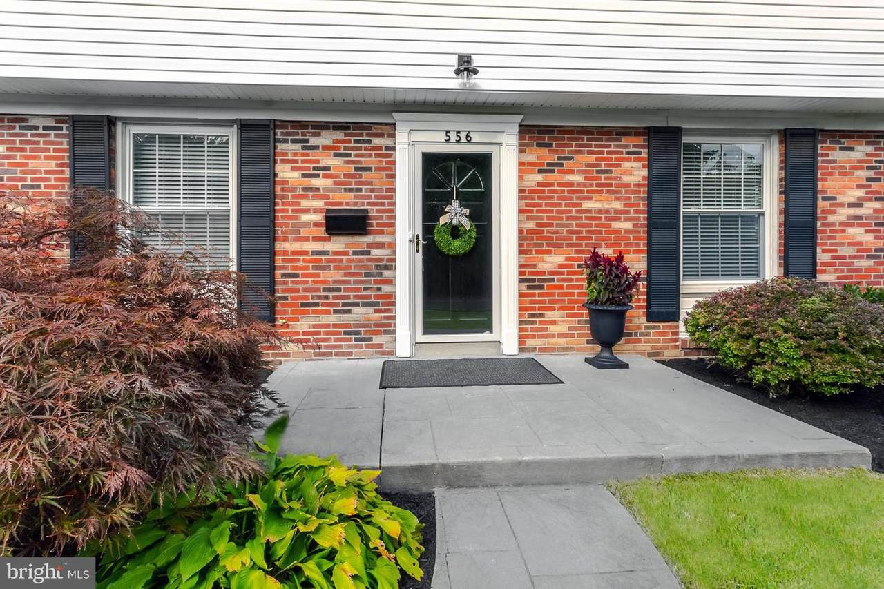 556 Washington Avenue - Photo 1