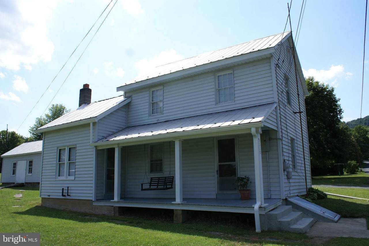 9518 Circle Drive - Photo 1