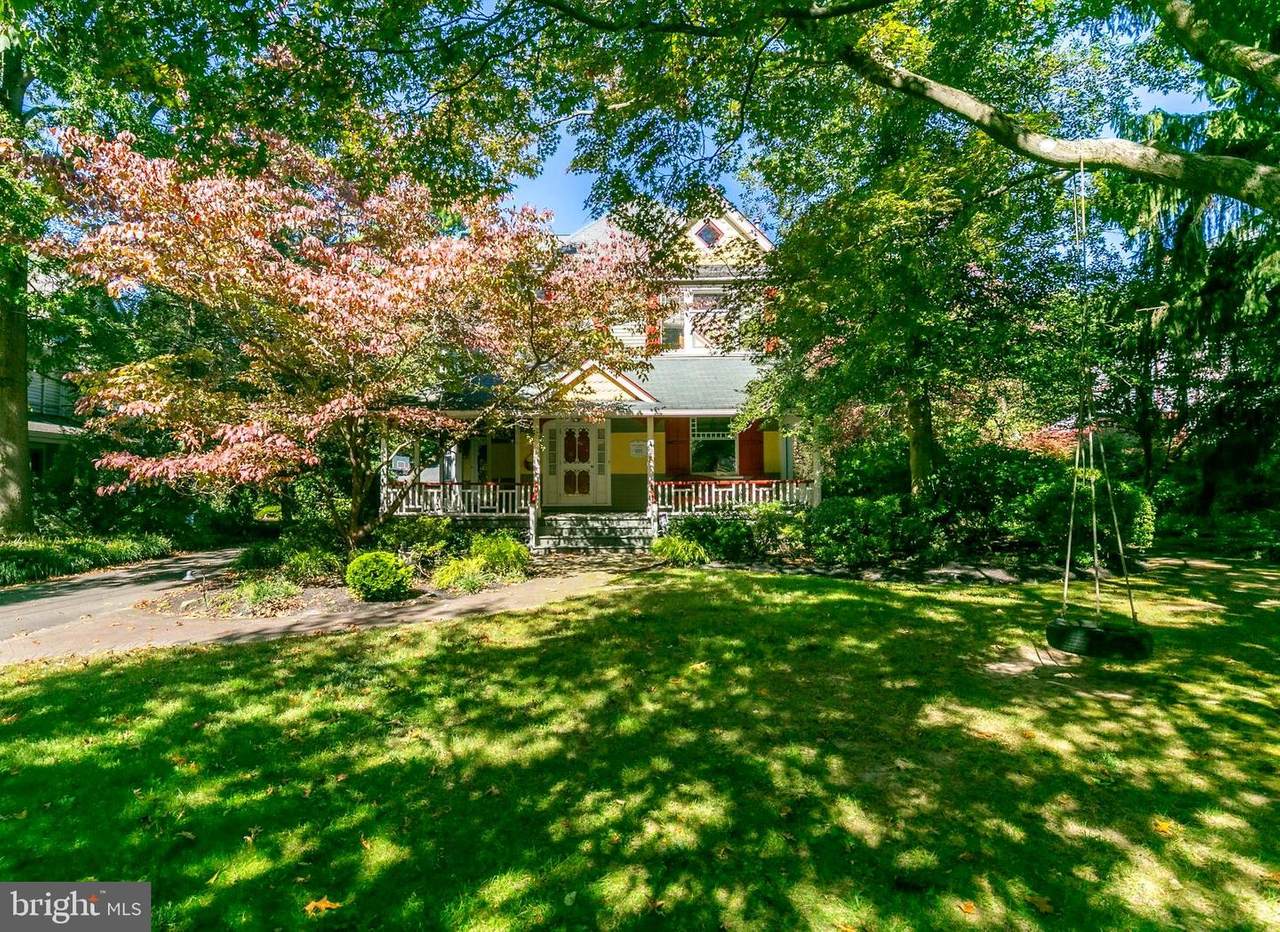 125 Oak Avenue - Photo 1