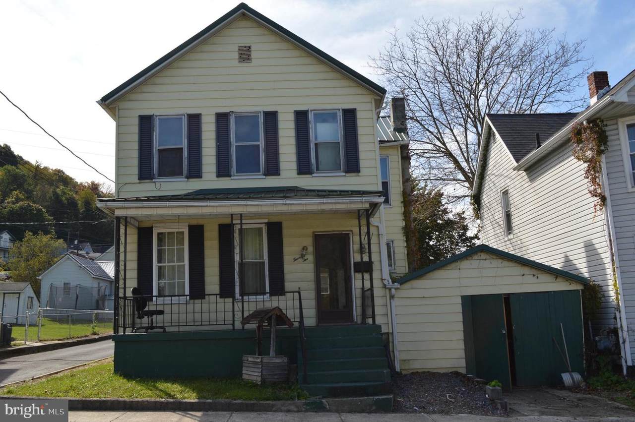 22 Silver Street - Photo 1