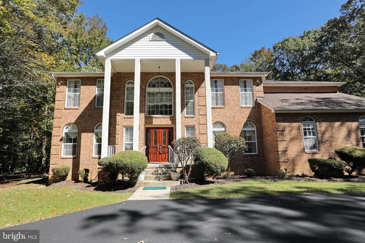 15406 Jamies Way - Photo 1