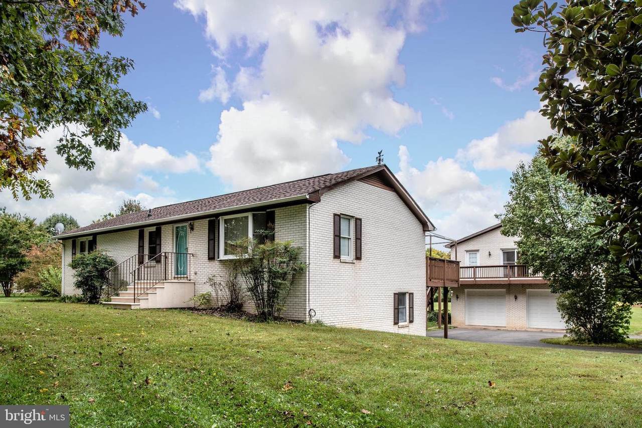 10312 Rogues Road - Photo 1