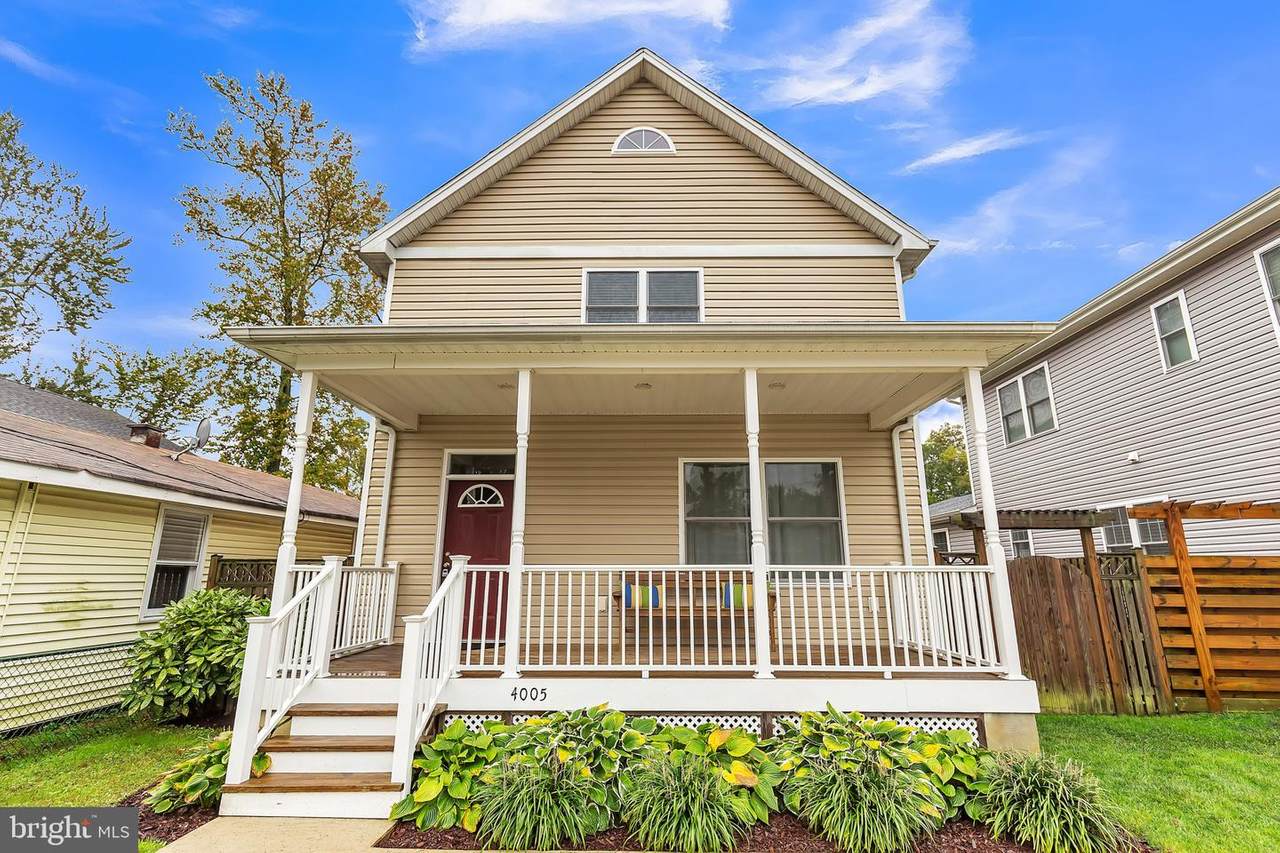 4005 7TH Street - Photo 1