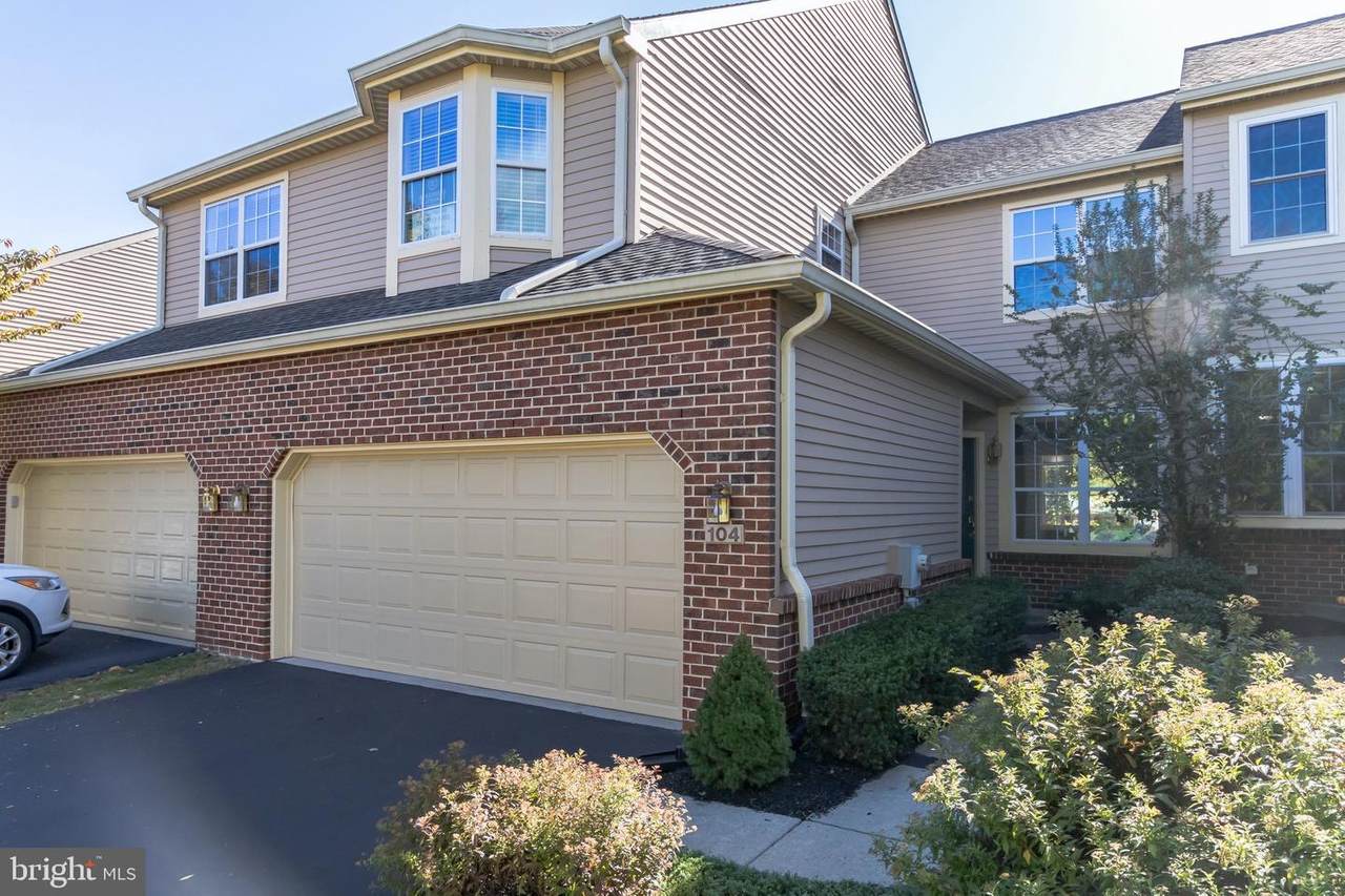 104 Pinecrest Lane - Photo 1