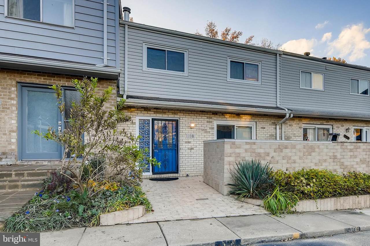 108 Windblown Court - Photo 1