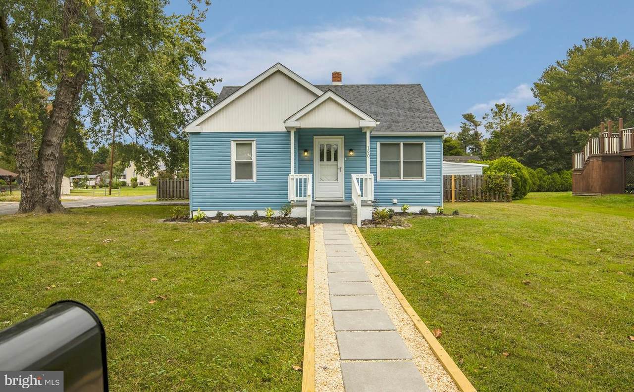 190 Mellen Avenue - Photo 1