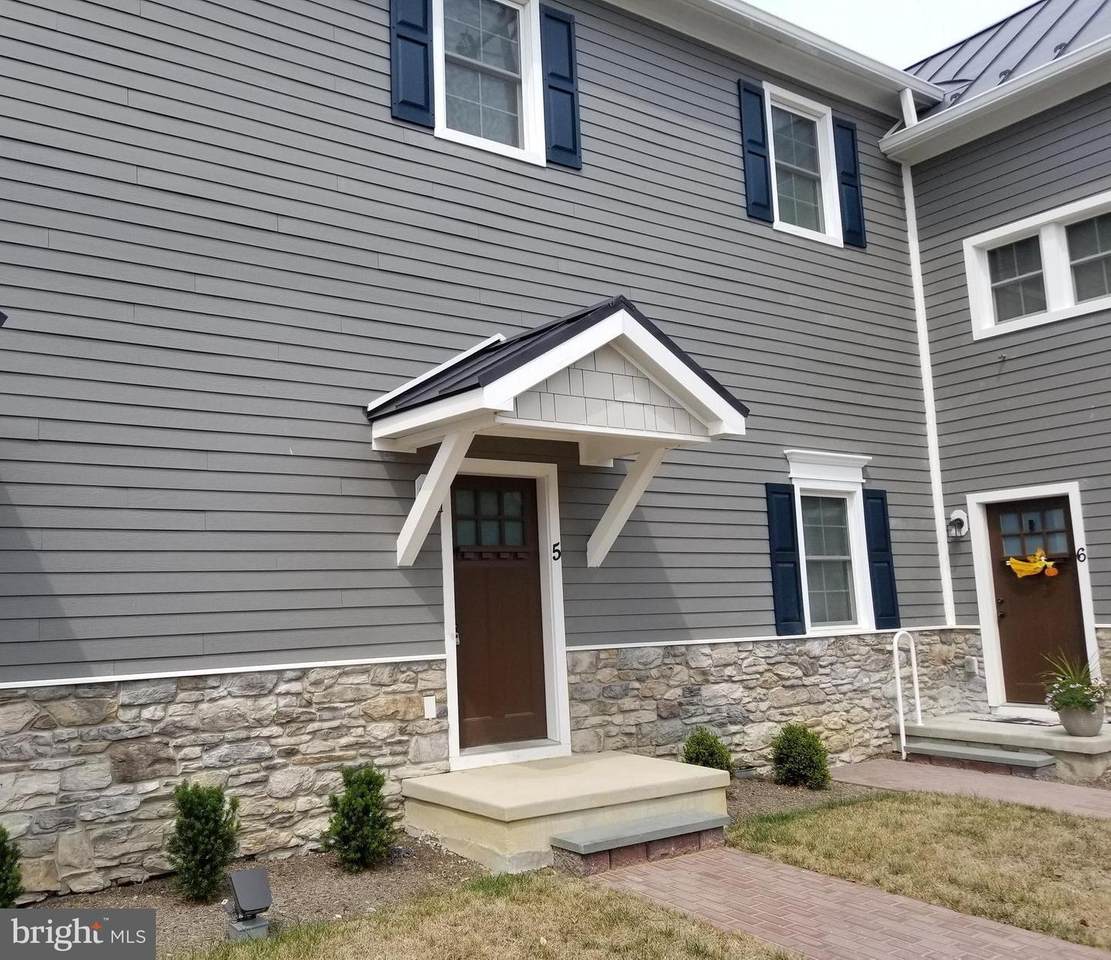 5791 Main Street - Photo 1